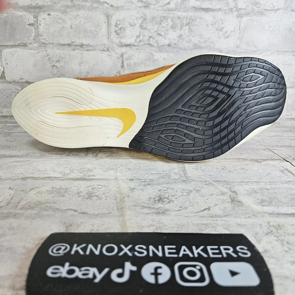 Nike Moon Racer QS Monarch Amarillo 2018 Sneaker BV7779 800 Men's Size 12